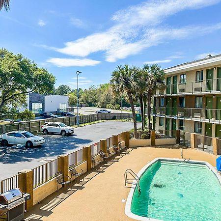 Oyo Hotel Mobile, Al I-65 At Airport Blvd Exterior photo